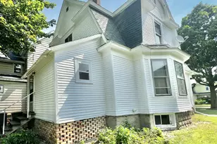 86 S Howell St, Hillsdale, MI 49242 - Photo 11