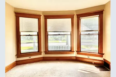 86 S Howell Street, Hillsdale, MI 49242 - Photo 25