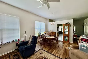 874 Chamberlain Ct, Jackson, MI 49203 - Photo 9