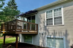 874 Chamberlain Ct, Jackson, MI 49203 - Photo 3