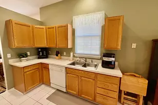 874 Chamberlain Ct, Jackson, MI 49203 - Photo 7