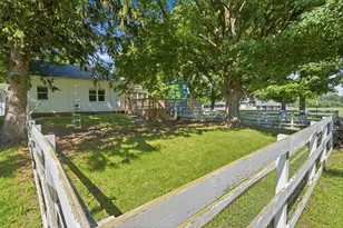 4136 Pier Rd, Benton Harbor, MI 49022 - Photo 25