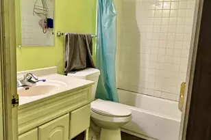 6230 Beechfield Dr, Lansing, MI 48911 - Photo 13