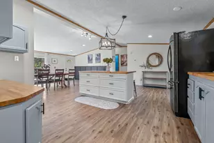 271 E Autumn Ln, Coldwater, MI 49036 - Photo 21