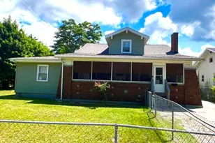 2216 Peck St, Muskegon Heights, MI 49444 - Photo 1