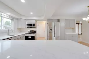 5806 Wedgewood Rd, Canton, MI 48187 - Photo 11