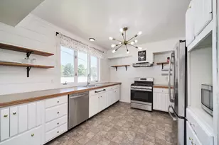 2631 Lakeshore Rd, Manistee, MI 49660 - Photo 13