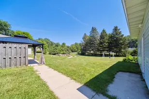 2631 Lakeshore Rd, Manistee, MI 49660 - Photo 39
