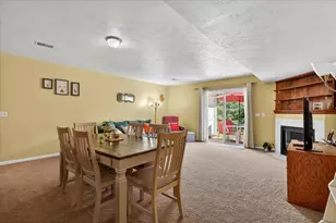 1790 Grand Ct NE, Grand Rapids, MI 49525 - Photo 9