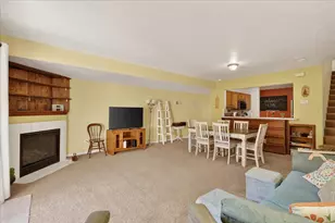 1790 Grand Ct NE, Grand Rapids, MI 49525 - Photo 11