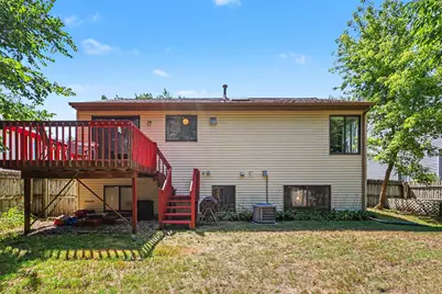 715 Springwood Drive SE, Kentwood, MI 49548 - Photo 21