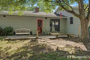 2440 Saratoga Dr NE, Grand Rapids, MI 49525 - Photo 35