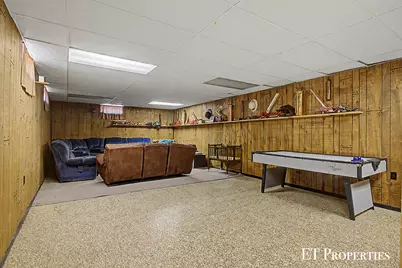 2440 Saratoga Drive NE, Grand Rapids, MI 49525 - Photo 25