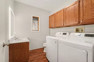 15843 Brucker St, Grand Haven, MI 49417 - Photo 13