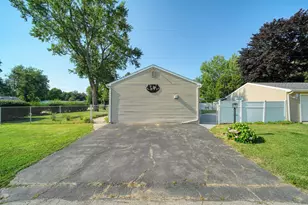 5445 Sharon Dr, Jackson, MI 49203 - Photo 29