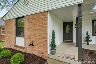 1955 Millbank St SE, Grand Rapids, MI 49508 - Photo 7