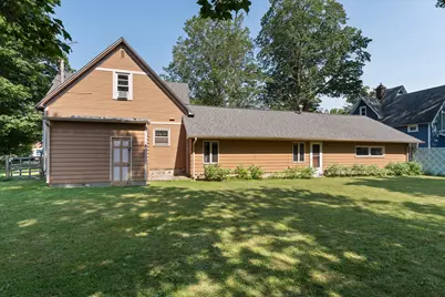 110 S East Street, Cassopolis, MI 49031 - Photo 5