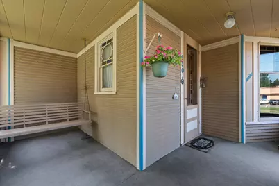 110 S East Street, Cassopolis, MI 49031 - Photo 11