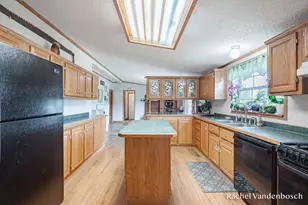 8456 Centerline Rd, Saranac, MI 48881 - Photo 9