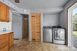 5409 Madison Ave SE, Grand Rapids, MI 49548 - Photo 7