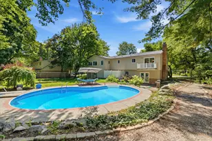 7737 Collingwood Dr, Brighton, MI 48114 - Photo 43
