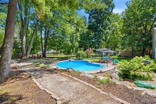 7737 Collingwood Dr, Brighton, MI 48114 - Photo 41