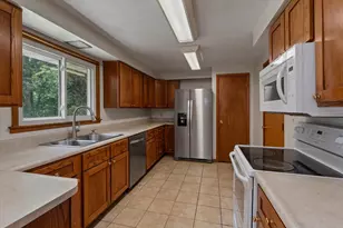 8696 Maplewood Dr, Berrien Springs, MI 49103 - Photo 13
