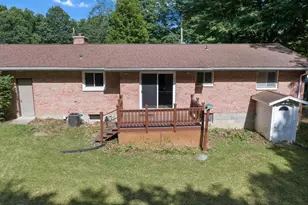 8696 Maplewood Dr, Berrien Springs, MI 49103 - Photo 37