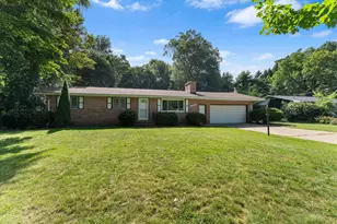 8696 Maplewood Dr, Berrien Springs, MI 49103 - Photo 39