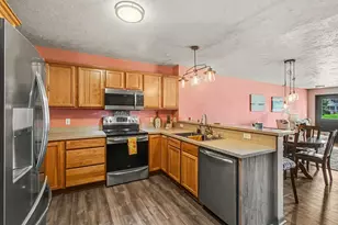 3690 Oxford Ct, Hudsonville, MI 49426 - Photo 13