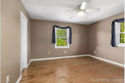 2047 Wolfboro Drive SE, Grand Rapids, MI 49508 - Photo 15