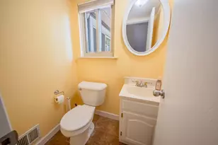 7957 Meadowview Ct, Ypsilanti, MI 48197 - Photo 17