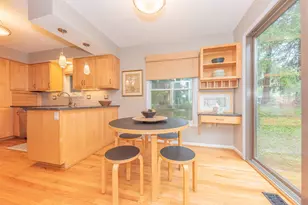 2172 Overlook Ct, Ann Arbor, MI 48103 - Photo 25