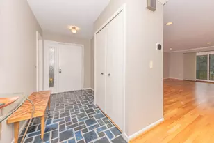 2172 Overlook Ct, Ann Arbor, MI 48103 - Photo 9