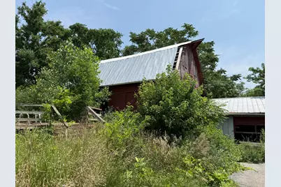 8211 S Lake Pleasant Road S, Hillsdale, MI 49242 - Photo 3