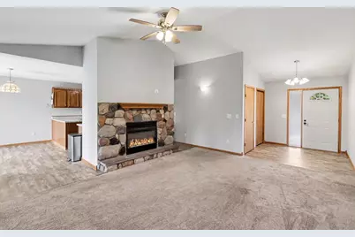 31421 64th Avenue, Lawton, MI 49065 - Photo 3