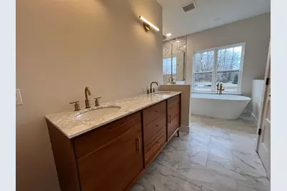 9412 Grand Summit Drive, Fenton, MI 48430 - Photo 17