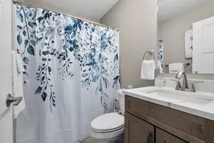 315 Prairiewood Dr, Otsego, MI 49078 - Photo 27