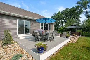 315 Prairiewood Dr, Otsego, MI 49078 - Photo 41