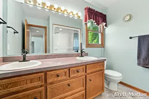 7734 Park Ridge Dr SW, Jenison, MI 49428 - Photo 17