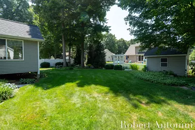 2516 Golfbury Drive SW, Wyoming, MI 49519 - Photo 7