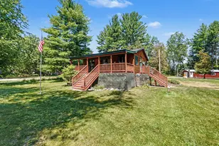 16065 Roaring Brook Dr, Hersey, MI 49639 - Photo 5