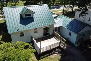 575 S Wolf Lake Rd, Muskegon, MI 49442 - Photo 5
