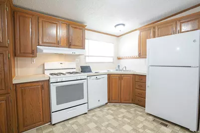 8260 Earls Court, Kalamazoo, MI 49009 - Photo 11