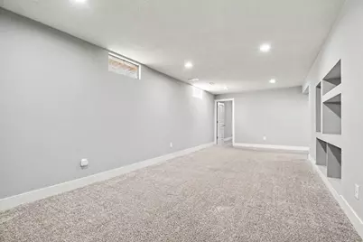 4673 Flying Eagle Drive SE, Grand Rapids, MI 49548 - Photo 17