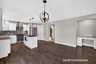 6635 Timberbrook Ct, Norton Shores, MI 49441 - Photo 9