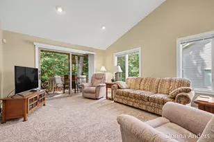 17517 Park Pl Cir, Spring Lake, MI 49456 - Photo 7
