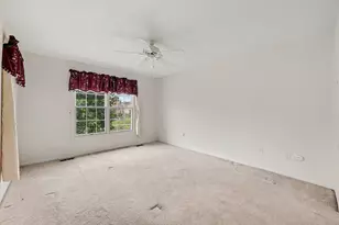 208 Pierce Lake Dr, Chelsea, MI 48118 - Photo 11