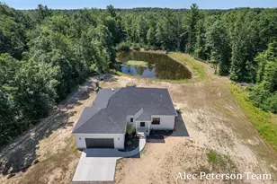 6069 Ruthie Ln, Fruitport, MI 49415 - Photo 21