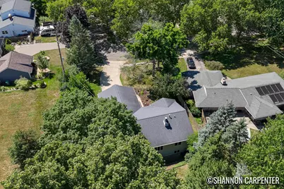 2620 Riverside Drive NE, Grand Rapids, MI 49505 - Photo 33